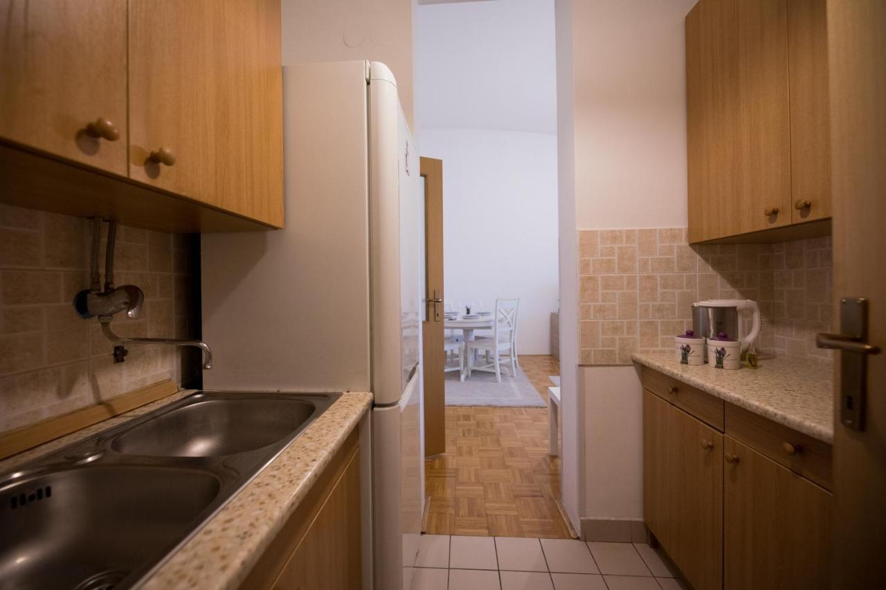 Apartman Ana Apartment Osijek Exterior photo